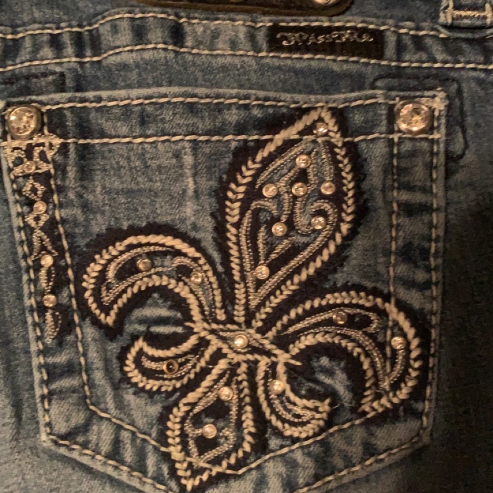 MissMe size 28 boot cut